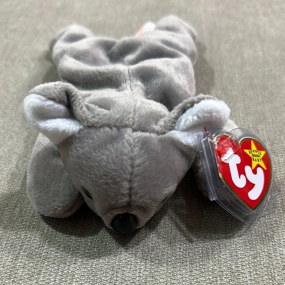 Ty Beanie Baby 1996 Mel Gray Koala Stuffed Animal Plush